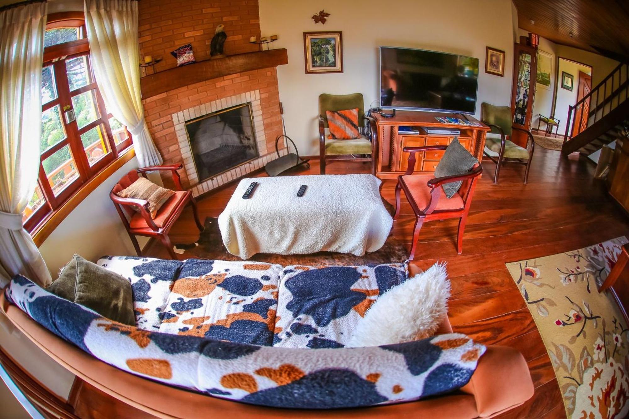 Mansao Austriaca Guesthouse Campos do Jordão Kültér fotó